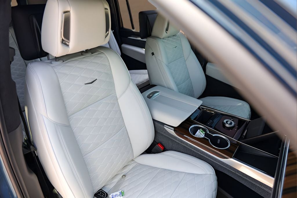 2026 Cadillac Escalade ESV Platinum Edition