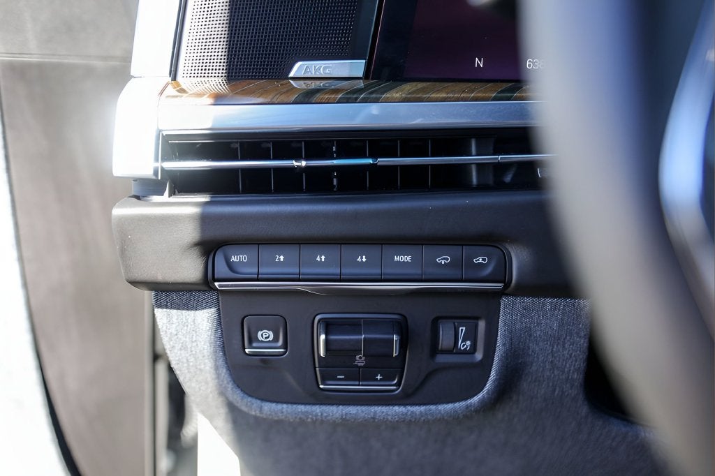 2025 Cadillac Escalade ESV Sport Platinum