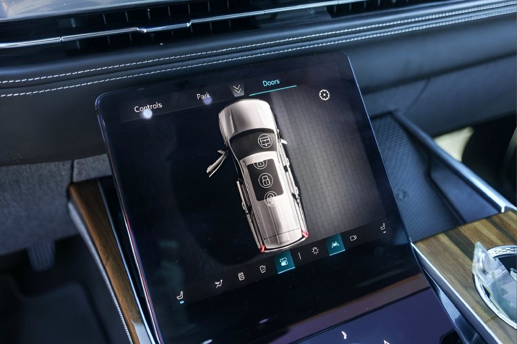 2025 Cadillac Escalade ESV Sport Platinum