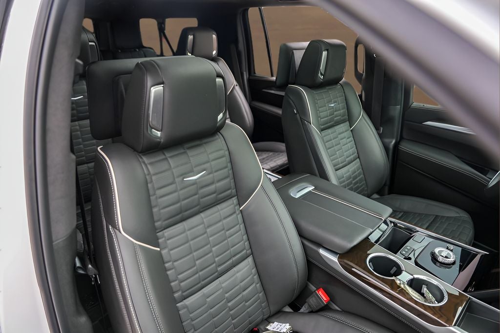 2025 Cadillac Escalade ESV Sport Platinum