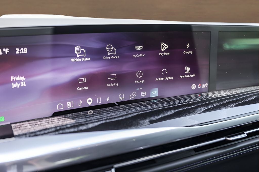 2025 Cadillac ESCALADE IQ Sport 1