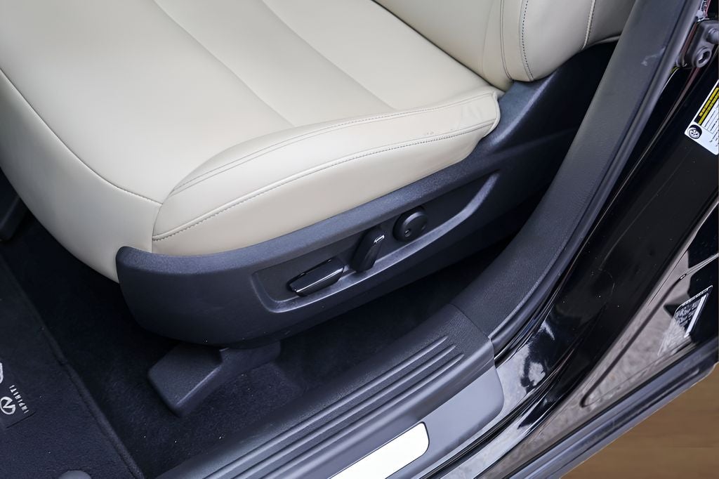 2019 INFINITI QX50 LUXE