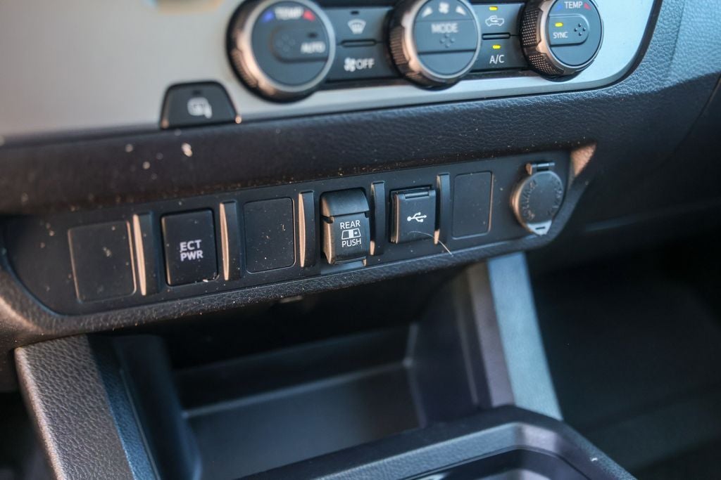 2023 Toyota Tacoma SR5 V6
