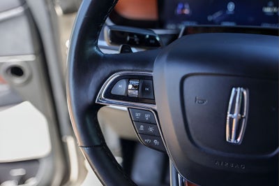 2022 Lincoln Navigator L Reserve