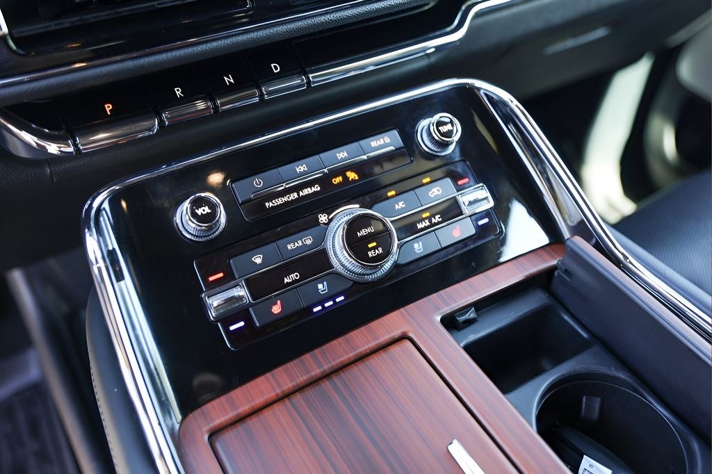 2022 Lincoln Navigator L Reserve