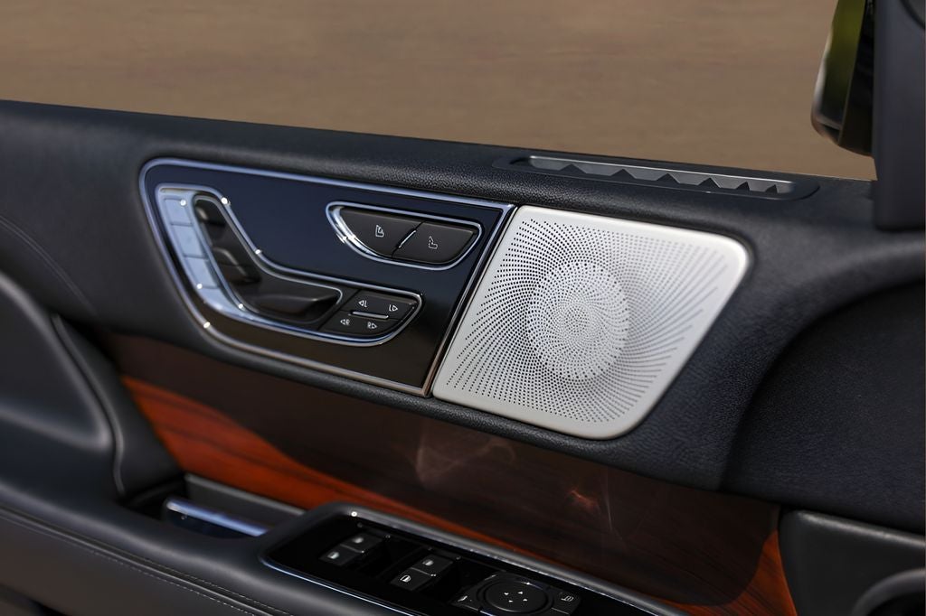 2022 Lincoln Navigator L Reserve