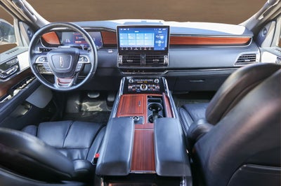 2022 Lincoln Navigator L Reserve