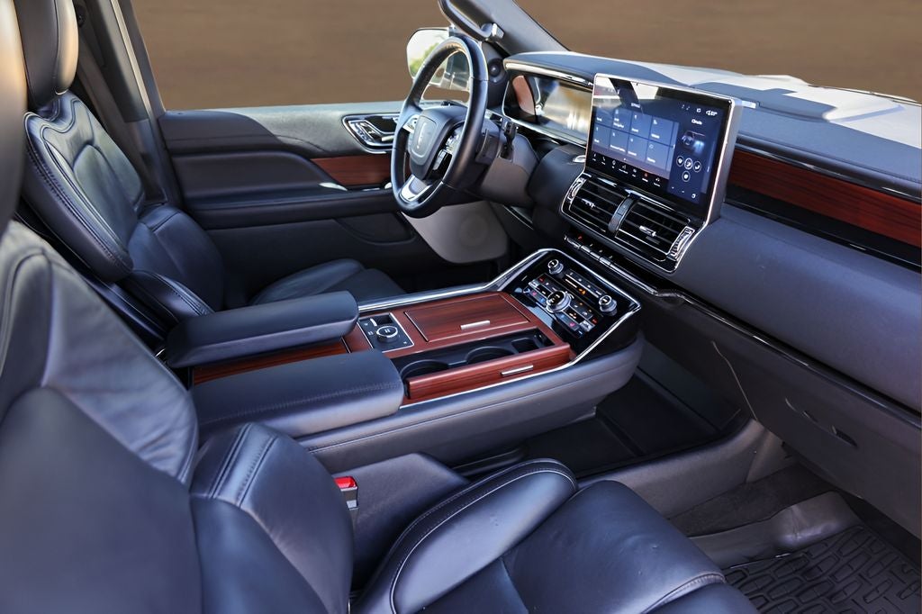 2022 Lincoln Navigator L Reserve