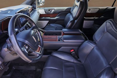 2022 Lincoln Navigator L Reserve