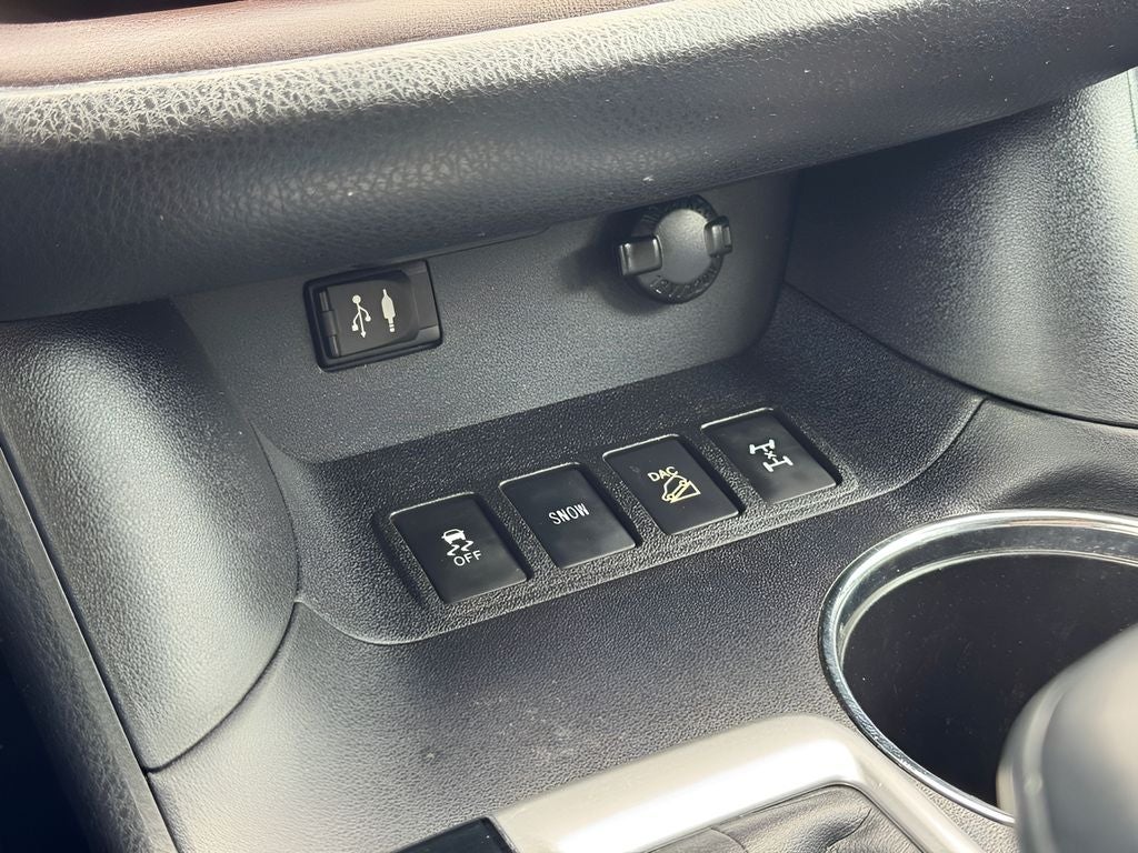 2016 Toyota Highlander Limited Platinum V6