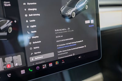 2021 Tesla Model 3 Standard Range Plus