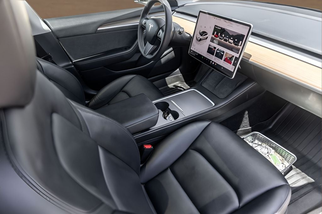 2023 Tesla Model 3 Base