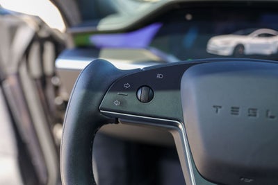 2024 Tesla Model S Plaid