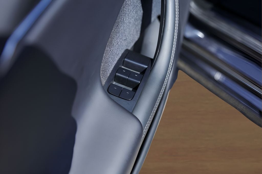 2024 Tesla Model S Plaid