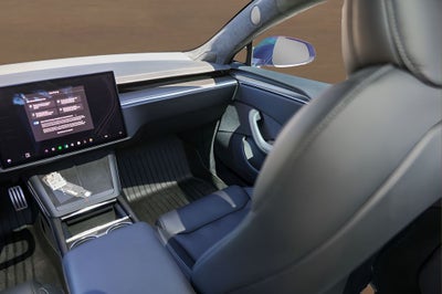 2024 Tesla Model S Plaid