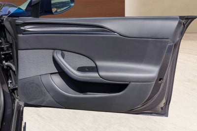 2024 Tesla Model S Plaid