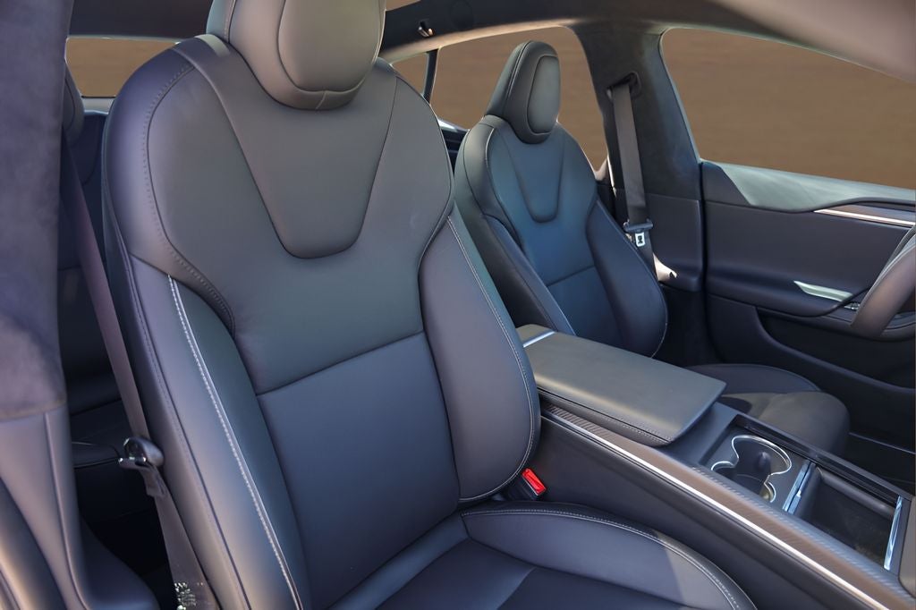 2024 Tesla Model S Plaid
