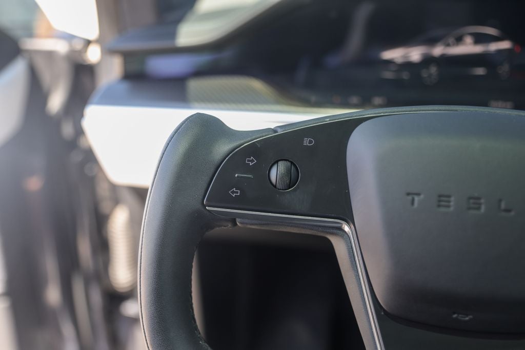 2022 Tesla Model X Plaid