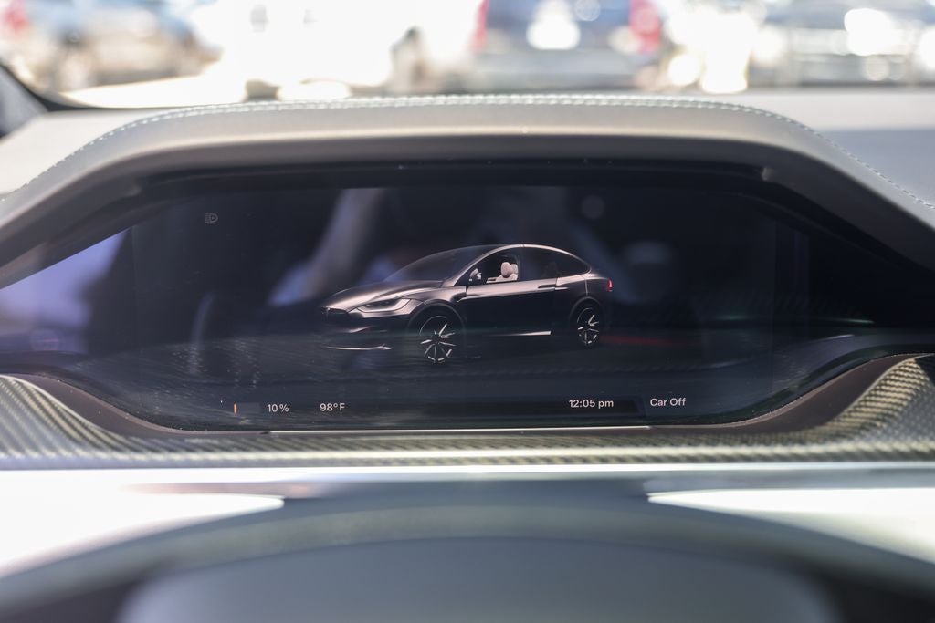 2022 Tesla Model X Plaid
