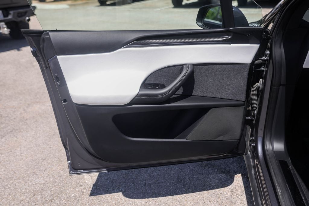 2022 Tesla Model X Plaid