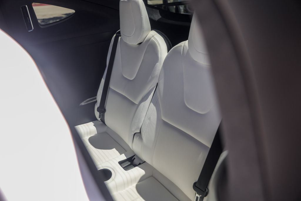 2022 Tesla Model X Plaid