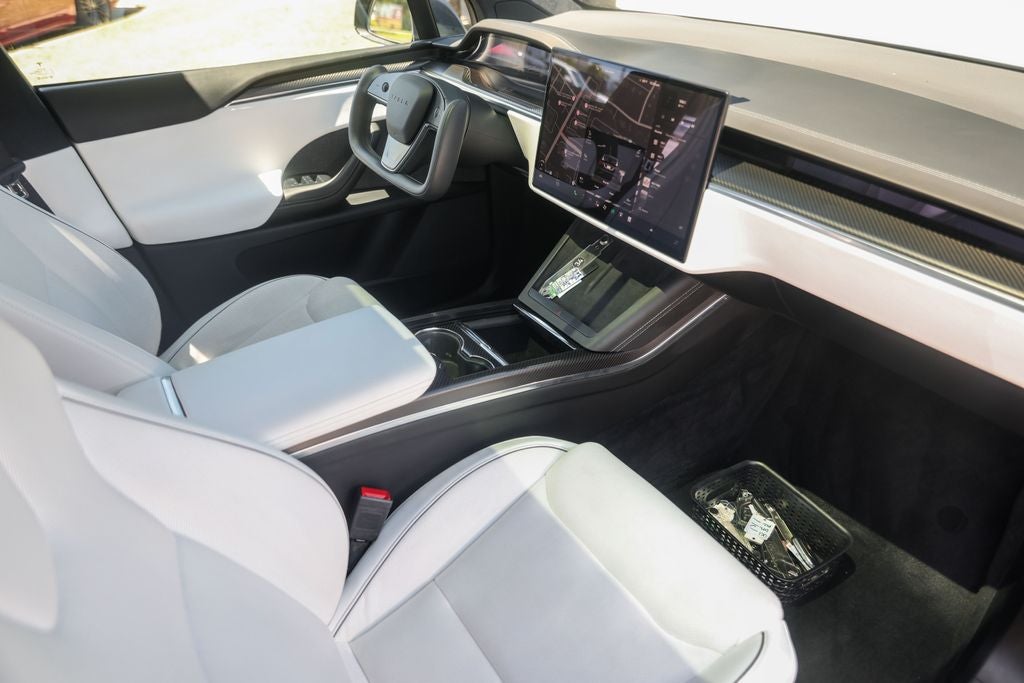 2022 Tesla Model X Plaid
