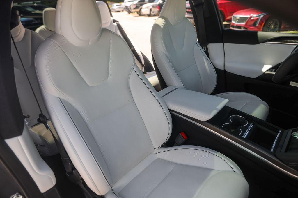 2022 Tesla Model X Plaid