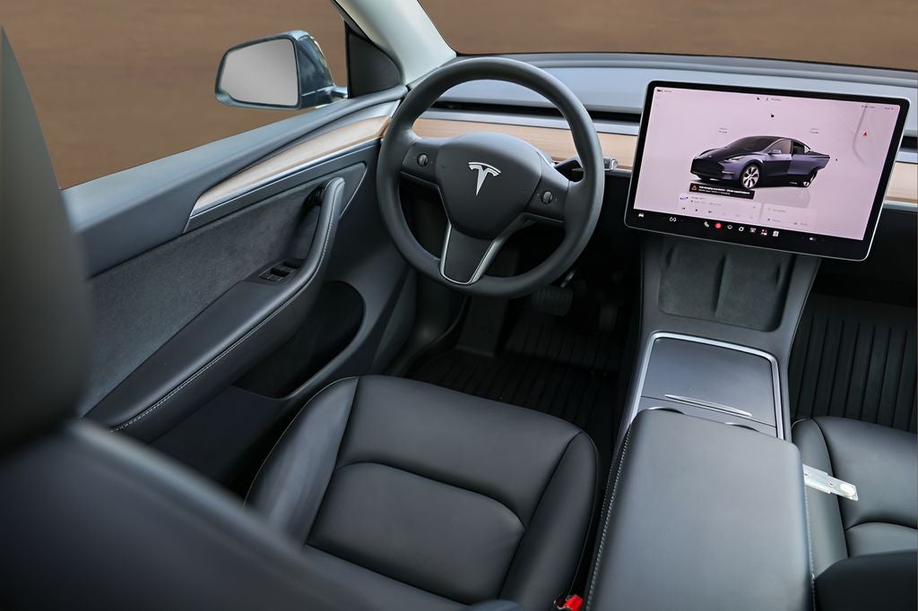 2024 Tesla Model Y Long Range