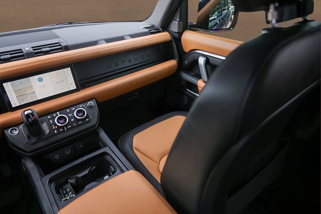 2024 Land Rover Defender 110 X-Dynamic SE