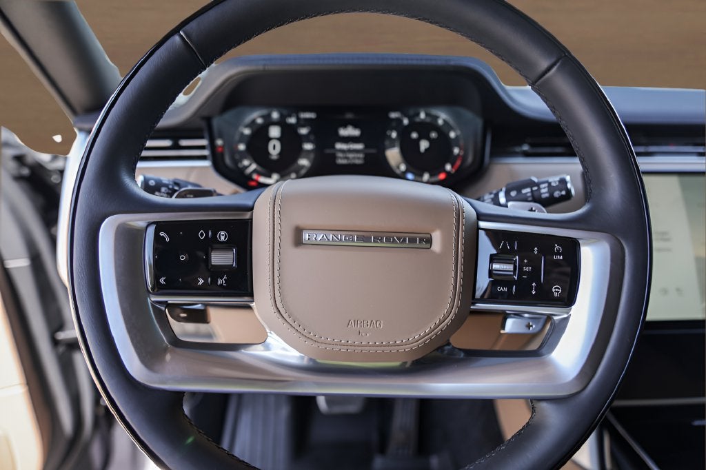 2026 Land Rover Range Rover SE LWB