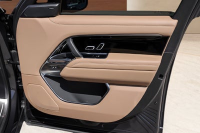 2026 Land Rover Range Rover SE LWB