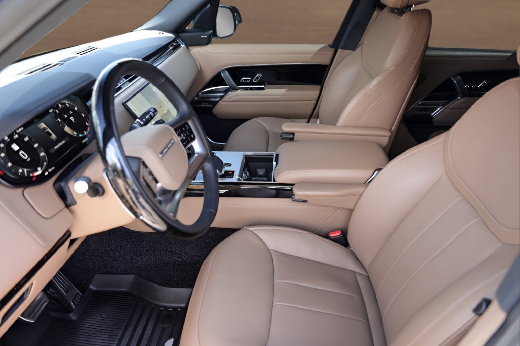 2026 Land Rover Range Rover SE LWB