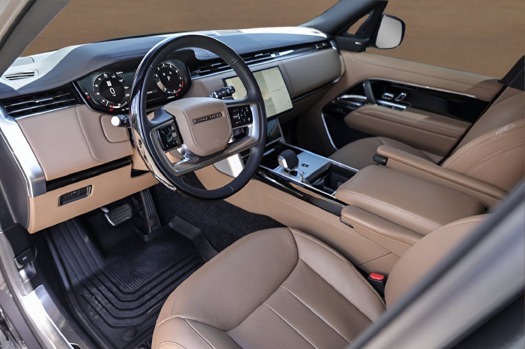 2026 Land Rover Range Rover SE LWB