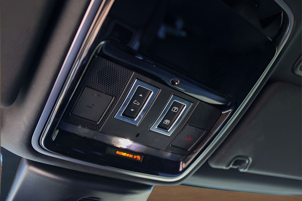 2021 Land Rover Range Rover Sport HSE Silver Edition