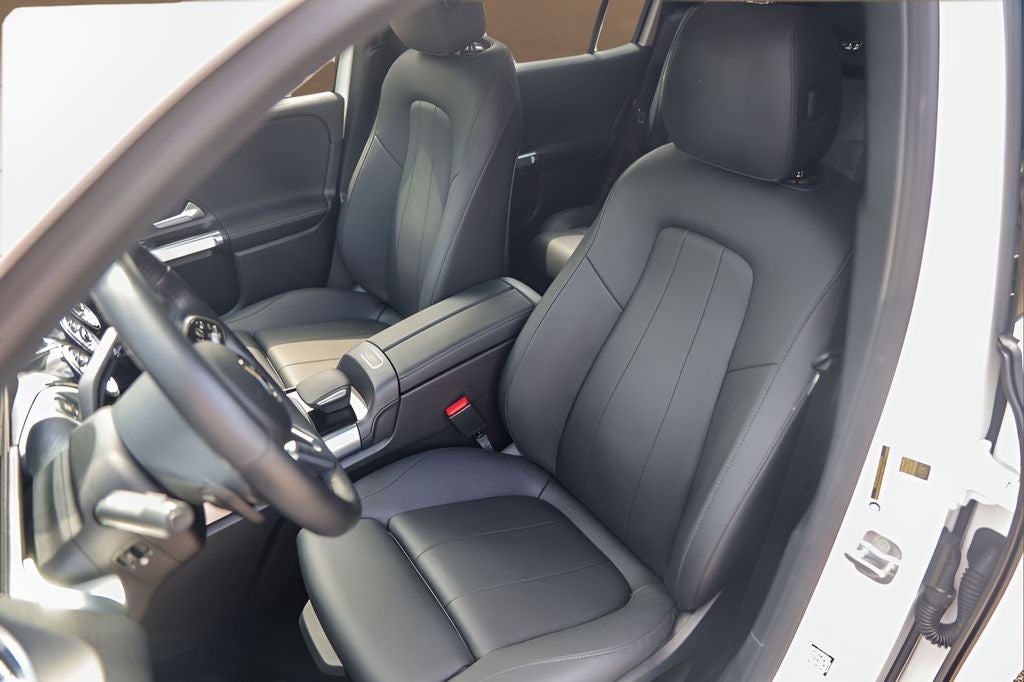 2023 Mercedes-Benz EQB 350 4MATIC®