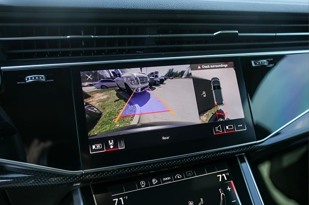 2023 Audi SQ7 Premium Plus quattro