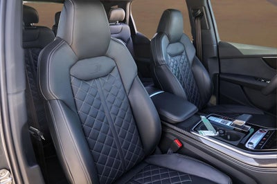 2023 Audi SQ7 Premium Plus quattro