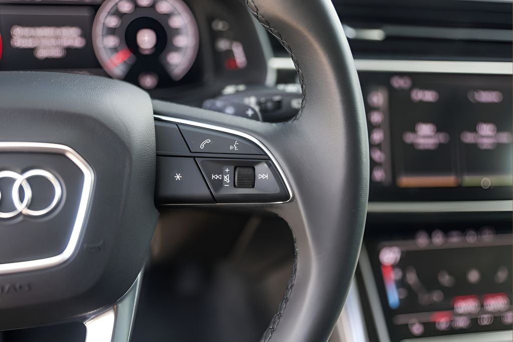 2024 Audi Q7 45 Premium Plus quattro