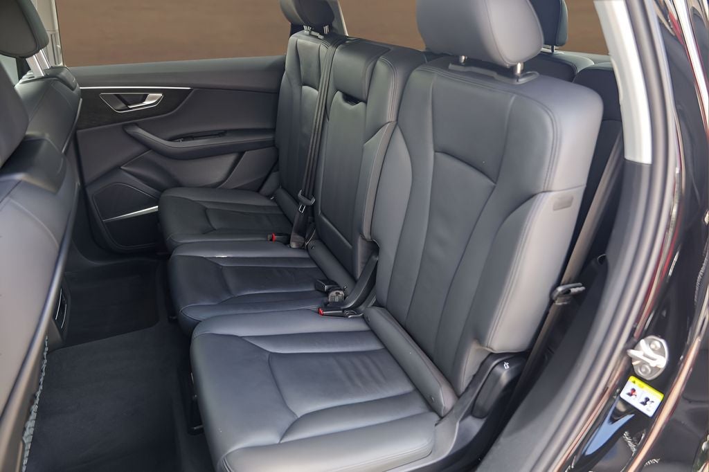 2024 Audi Q7 45 Premium Plus quattro
