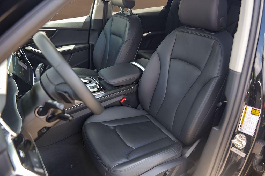 2024 Audi Q7 45 Premium Plus quattro
