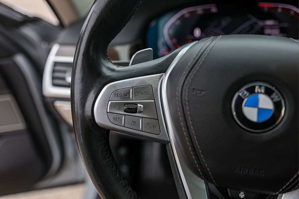 2020 BMW 7 Series 740i