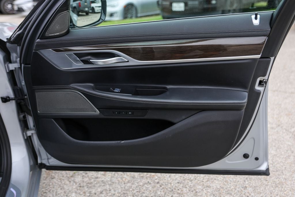 2020 BMW 7 Series 740i