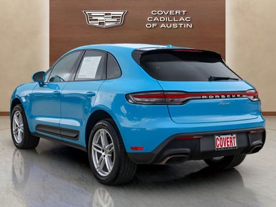 2022 Porsche Macan Base