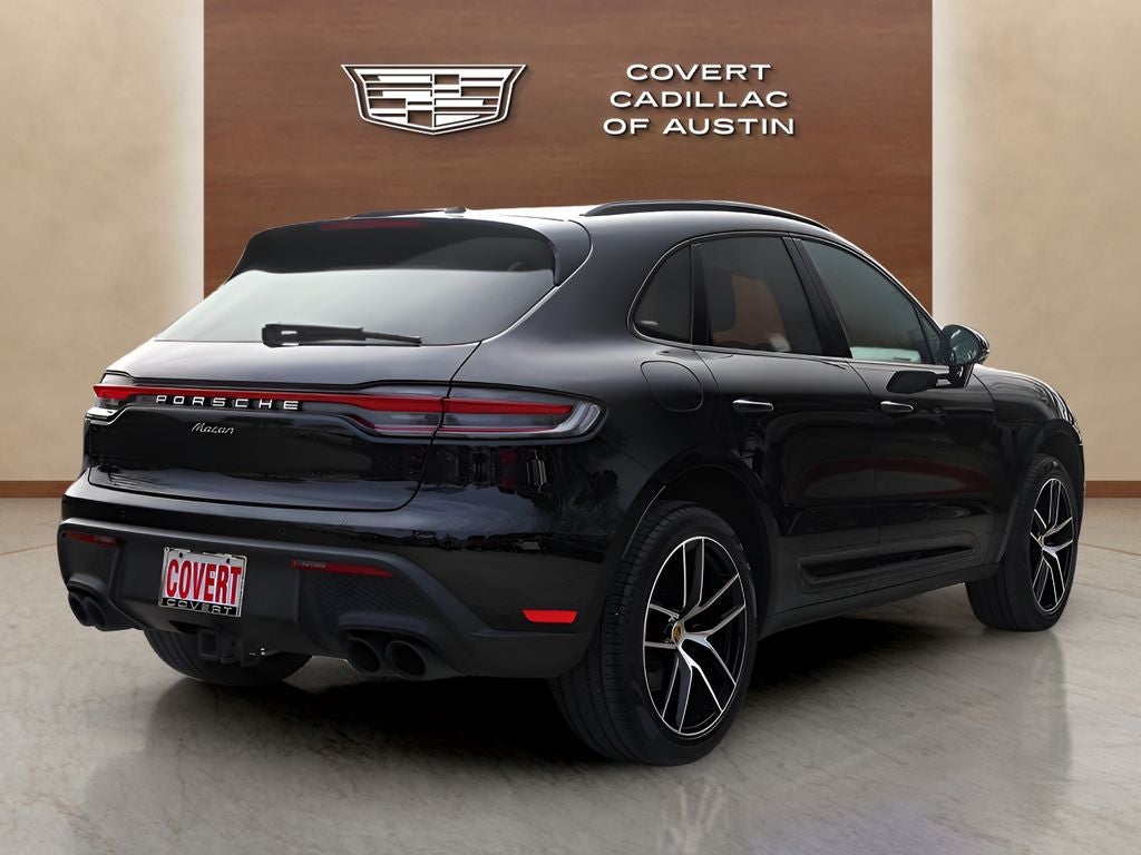 2025 Porsche Macan Base