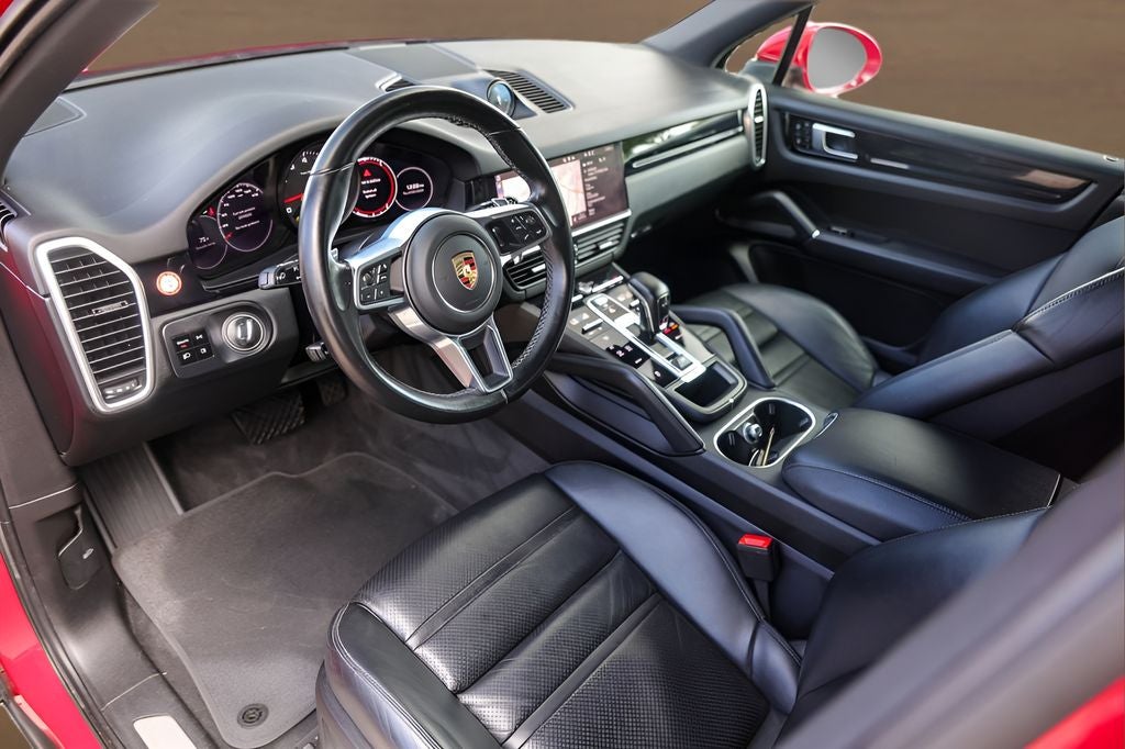 2021 Porsche Cayenne Base