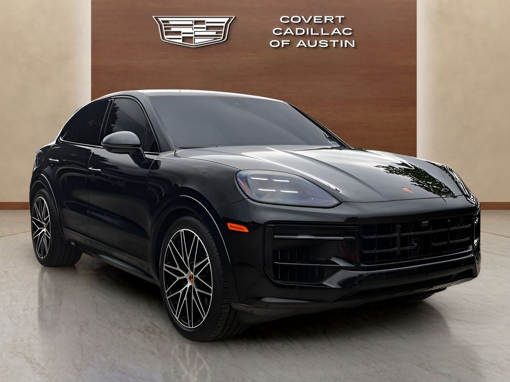 2025 Porsche Cayenne Coupe GTS