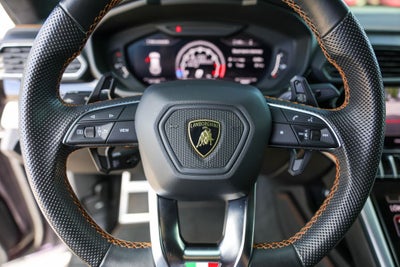 2020 Lamborghini Urus Base