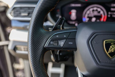 2020 Lamborghini Urus Base