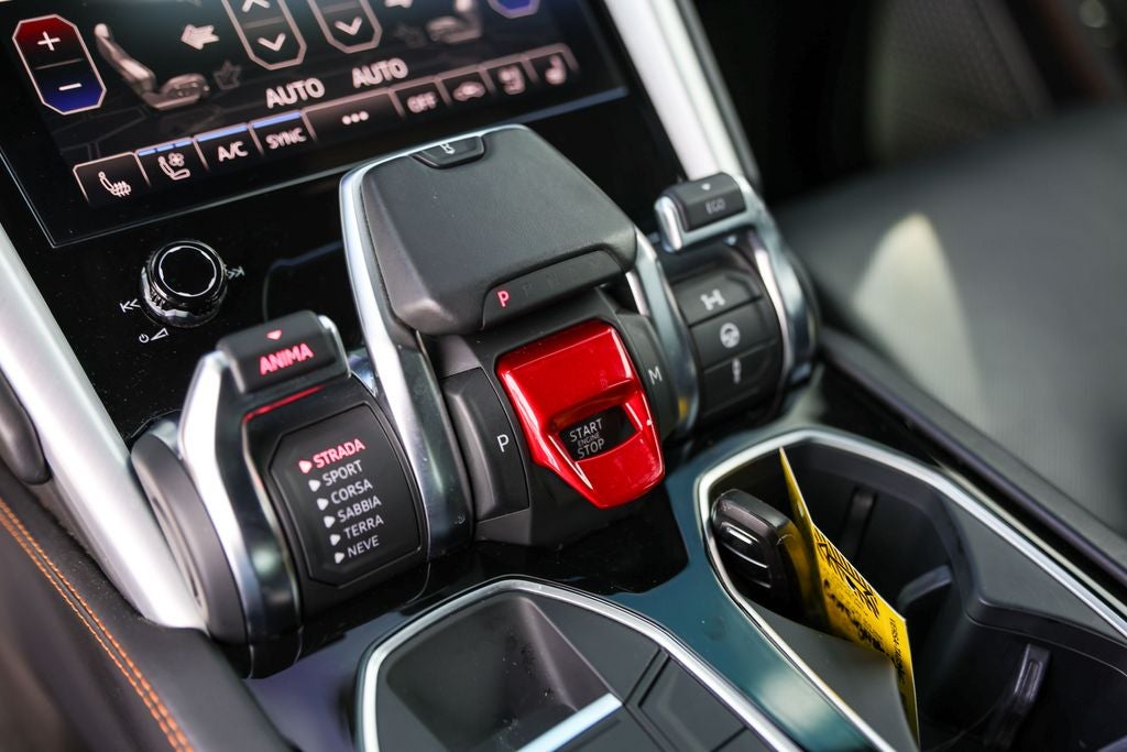 2020 Lamborghini Urus Base