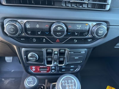 2025 Jeep Wrangler Rubicon X